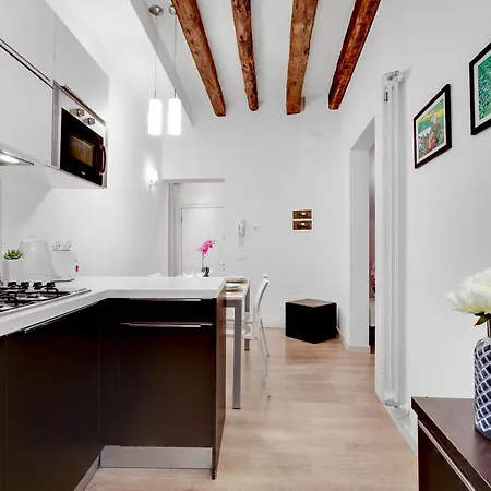 Botteri Palace Apartments By Wonderful Italy Venice Exterior photo