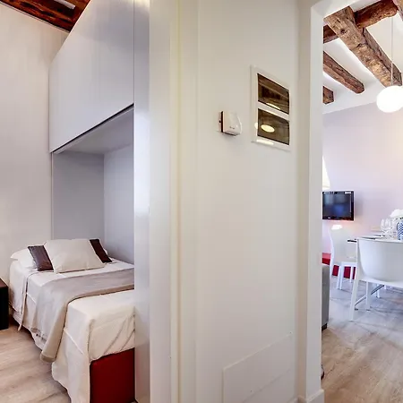 Botteri Palace Apartments By Wonderful Italy Venice Exterior photo